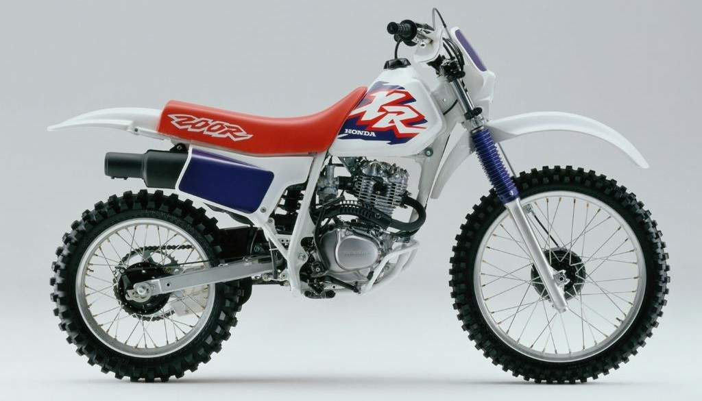 XR 200 RS