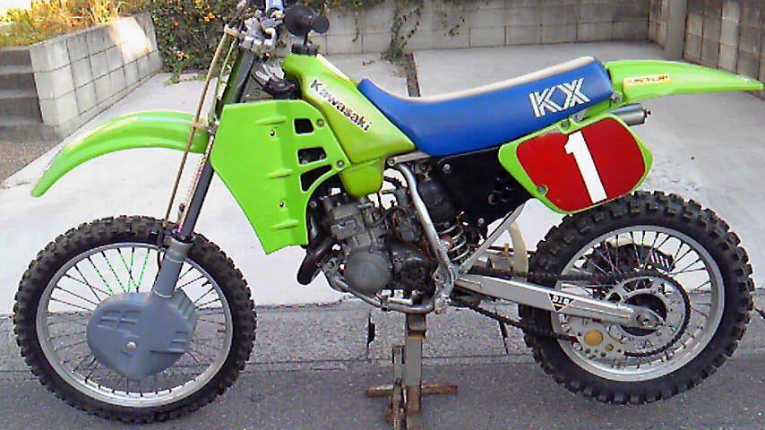 KX 125 E1
