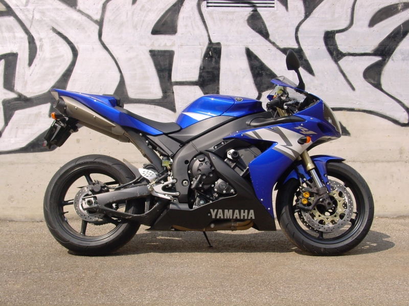 YZF R1 (5VY)