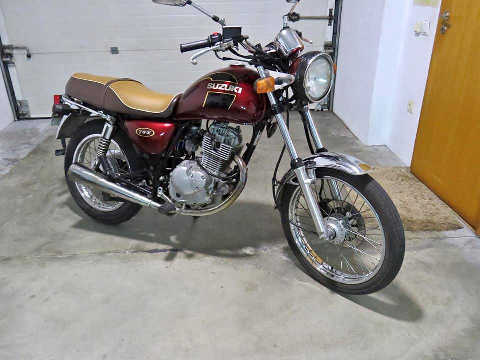 The Suzuki 125 at MotorBikeSpecs.net, the Motorcycle Specification Database